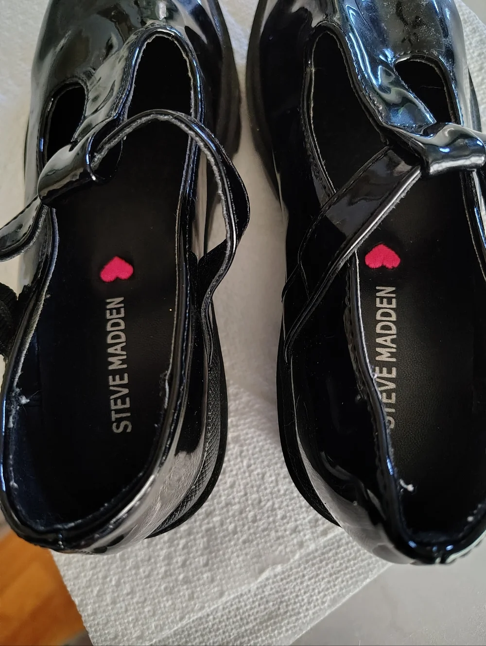 Steve Madden Mary Jane Black Patent Leather Shoes With Rhinestones Size 1 Girls